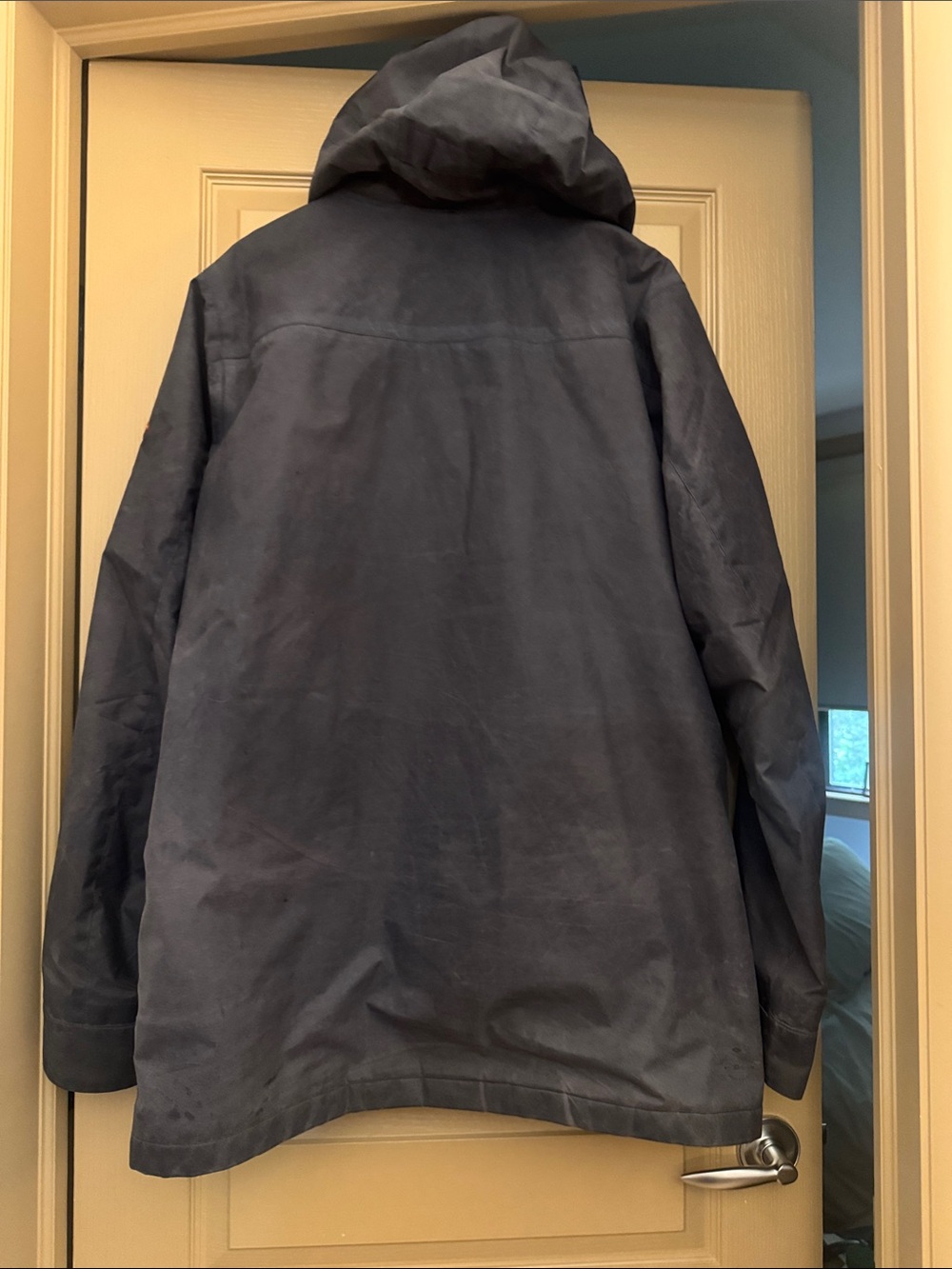 Dakine Men's Navy and Light Blue Two-Tone Ski Jacket - Picture 3 of 3